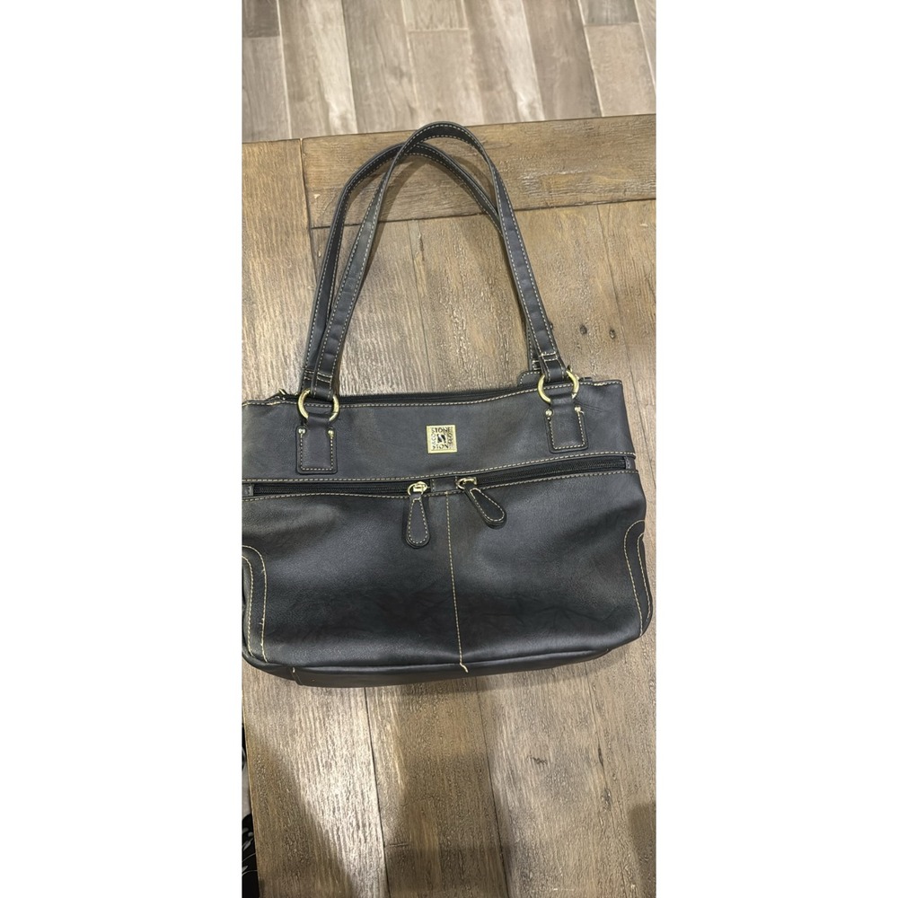 Stone Mountain Black‎ Leather Crossbody Bag Barely Used Purse